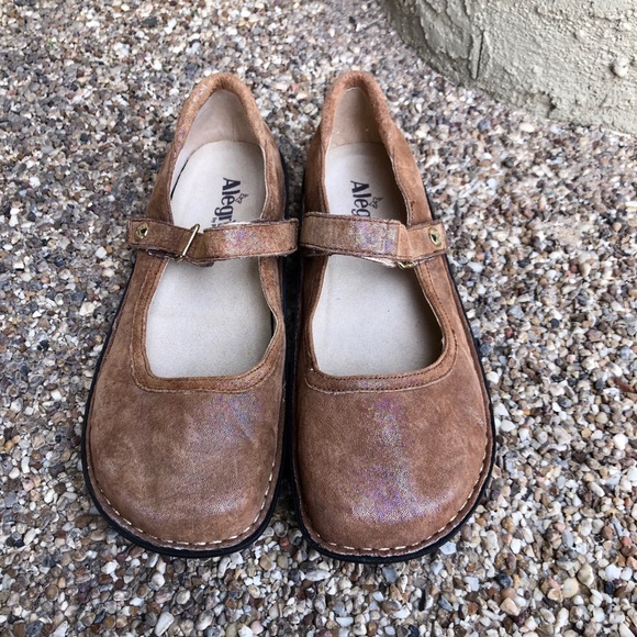 Alegria Desert Essence Mary Janes